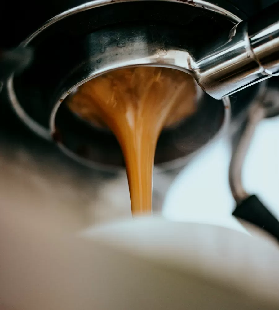 Cách pha espresso tại nhà: 18g vào – 36g ra trong 28 giây