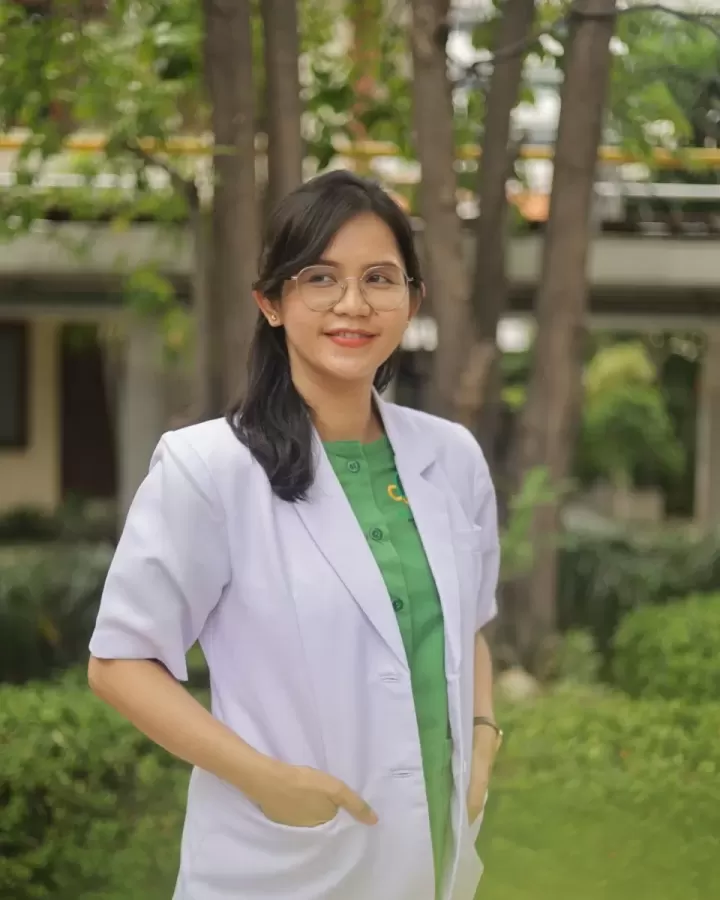 Chân dung BS. Phạm Thu Hà, Bác sĩ điều trị mụn & chăm sóc da y khoa