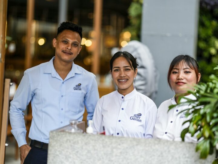 Đồng phục resort cho 5 bộ phận