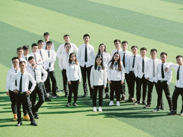 Đồng phục học sinh khối THPT