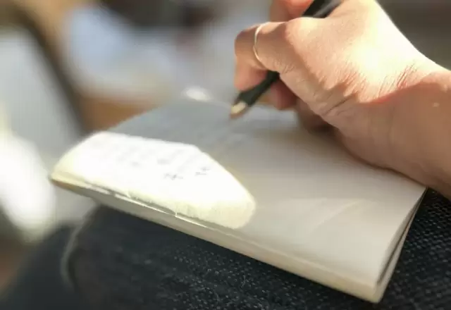 Học Hiragana và Katakana trong 2 tuần: phương pháp 3 bước