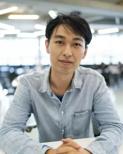 Thầy Trần Quốc Bảo, giảng viên IELTS Speaking và Listening tại LINGO