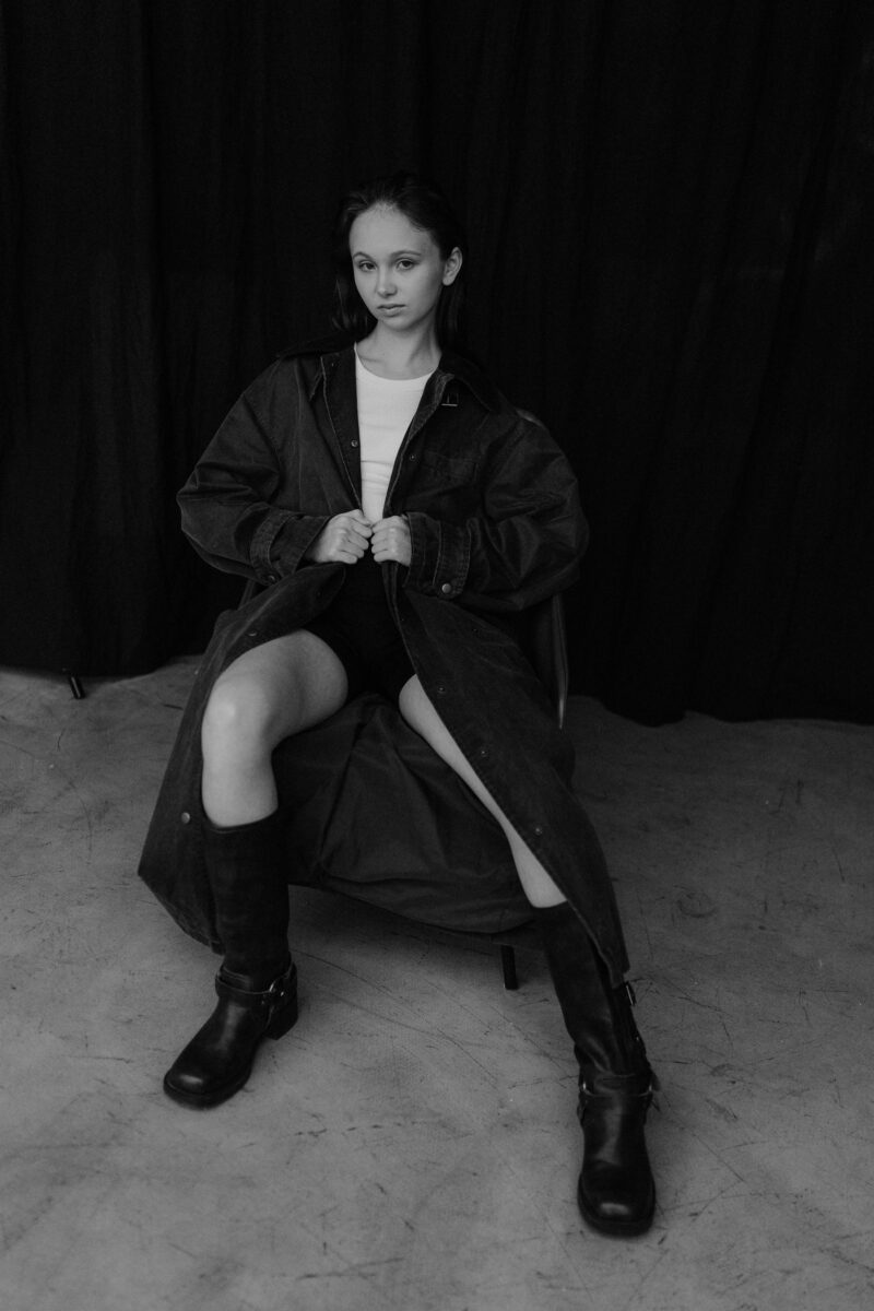 Lookbook Thu Đông 2026 — Ánh sáng xám