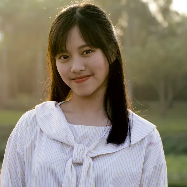 Ảnh chân dung Lê Minh Thư