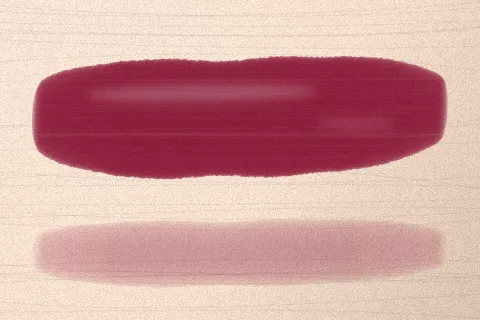 Swatch Son tint bóng Ớt Ngọt màu Đỏ Mận trên da rất sáng
