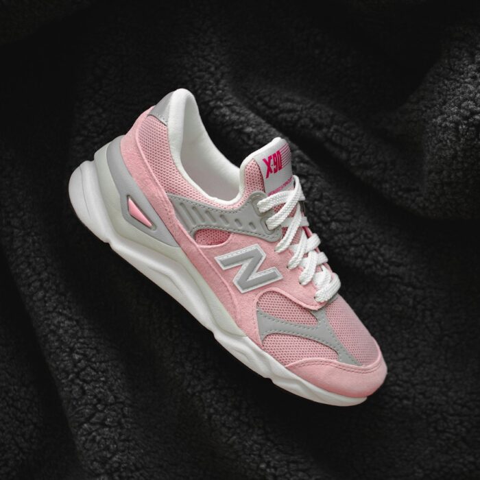 New Balance 327 “Pink Haze”