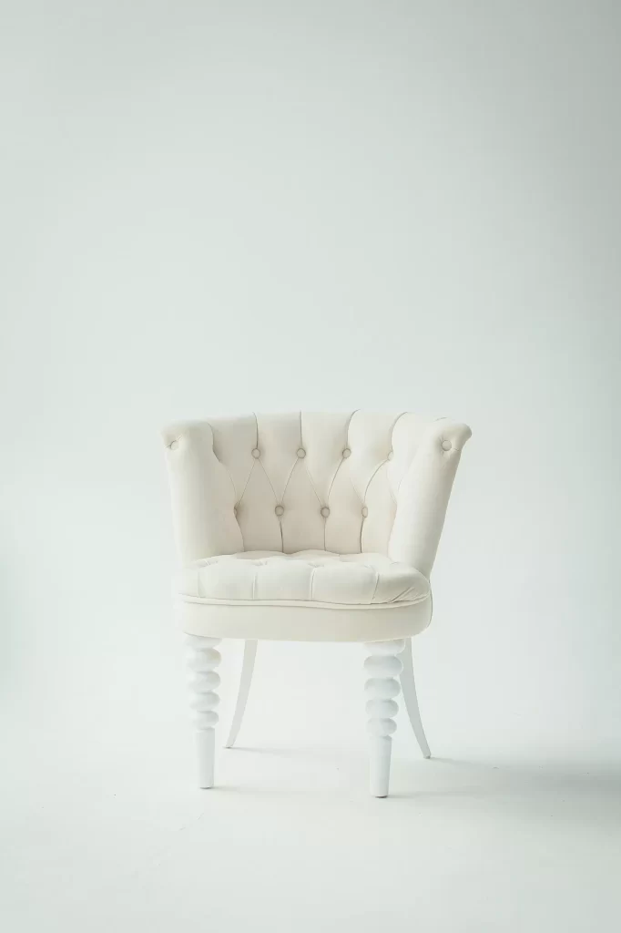 Ghế bọc nút Tufted Blanche