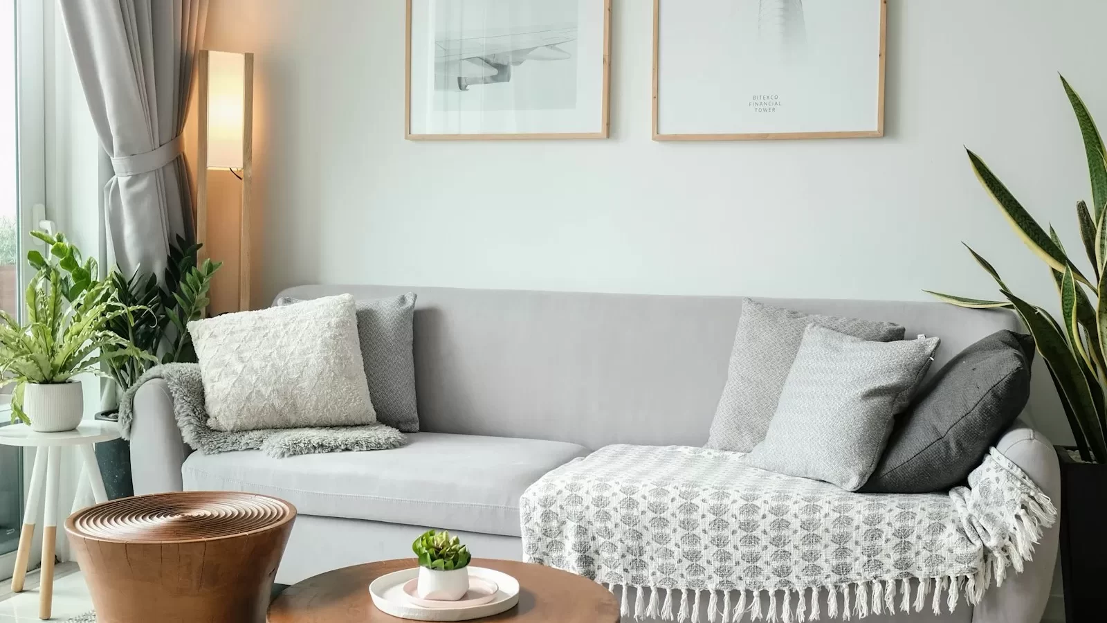 Căn hộ Masteri Thảo Điền 78 m² — phòng khách ấm cho gia đình 4 người
