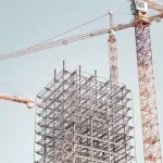Khung thép công trình và cẩu tháp