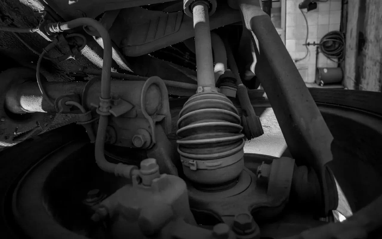 Sửa gầm & treo ô tô tại THỢ MÁY GARAGE, Hà Nội