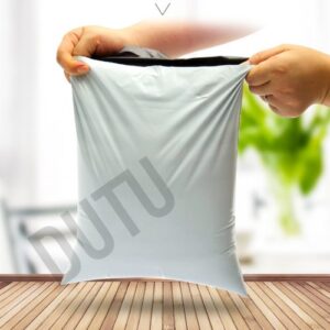 túi đóng gói hàng niêm phong màu trắng