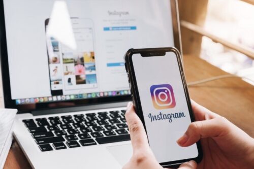 Chia sẻ nội dung trên Instagram