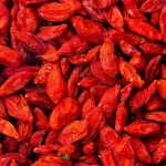 Kỷ tử đỏ khô chất thành đống