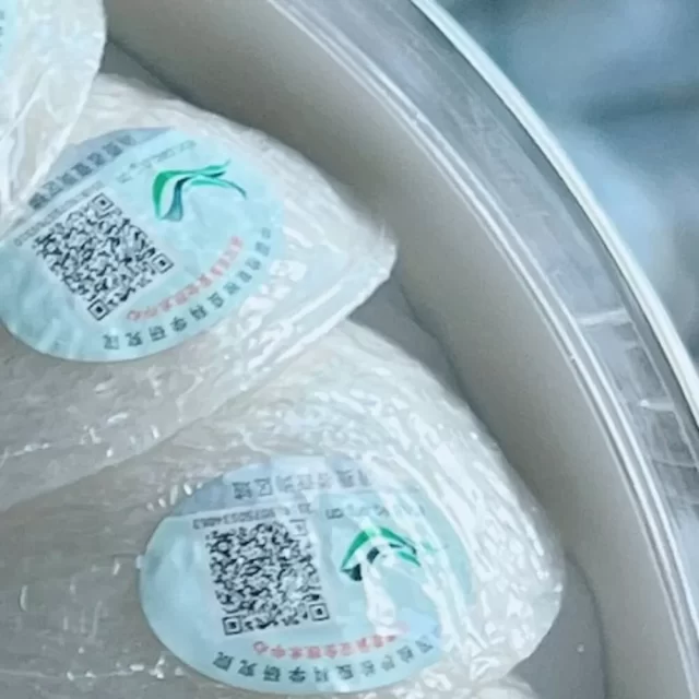 Cận cảnh sợi yến sào tinh chế màu ngà
